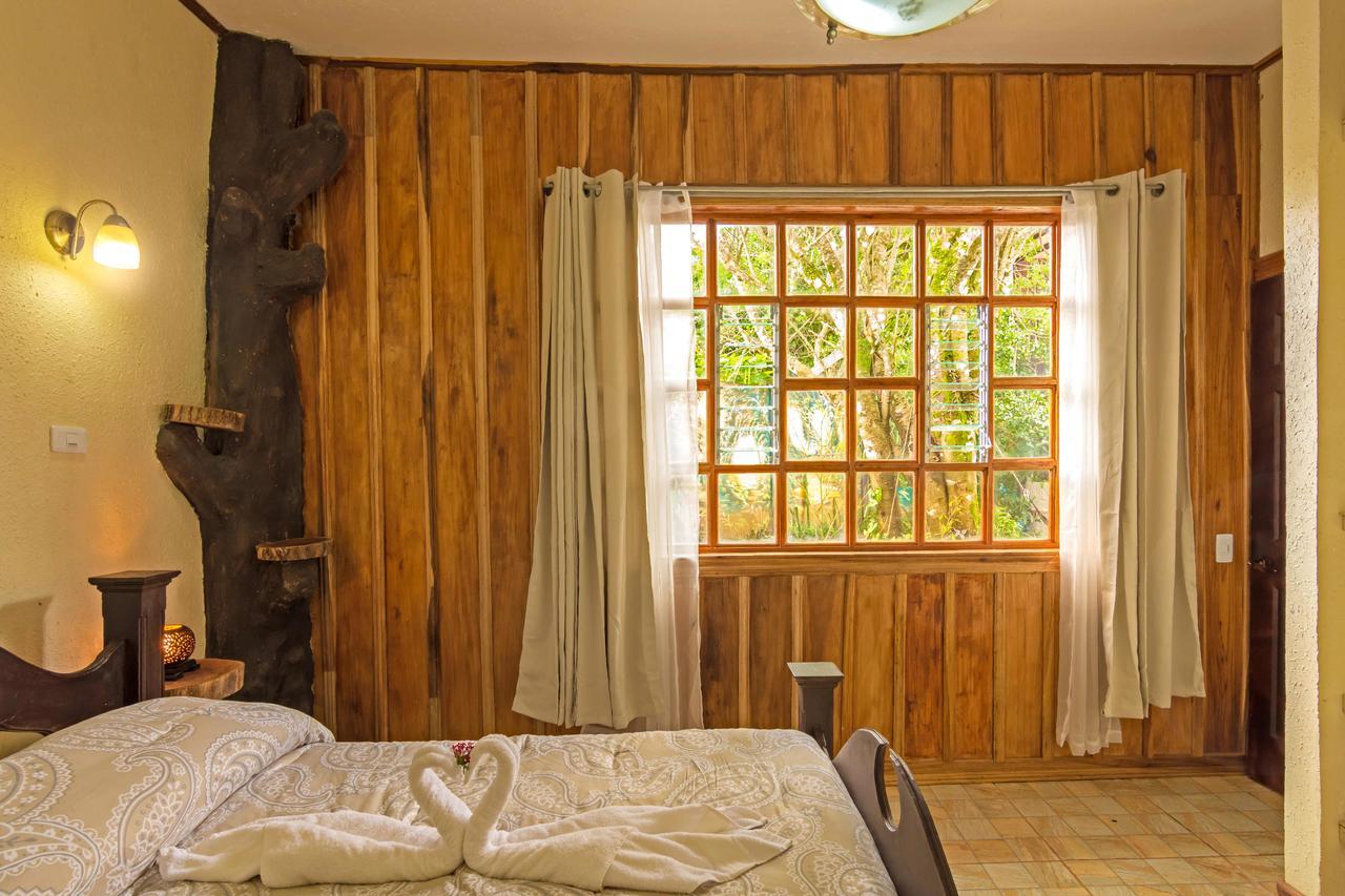 Monte Fresco Hostel Boutique Puntarenas Esterno foto