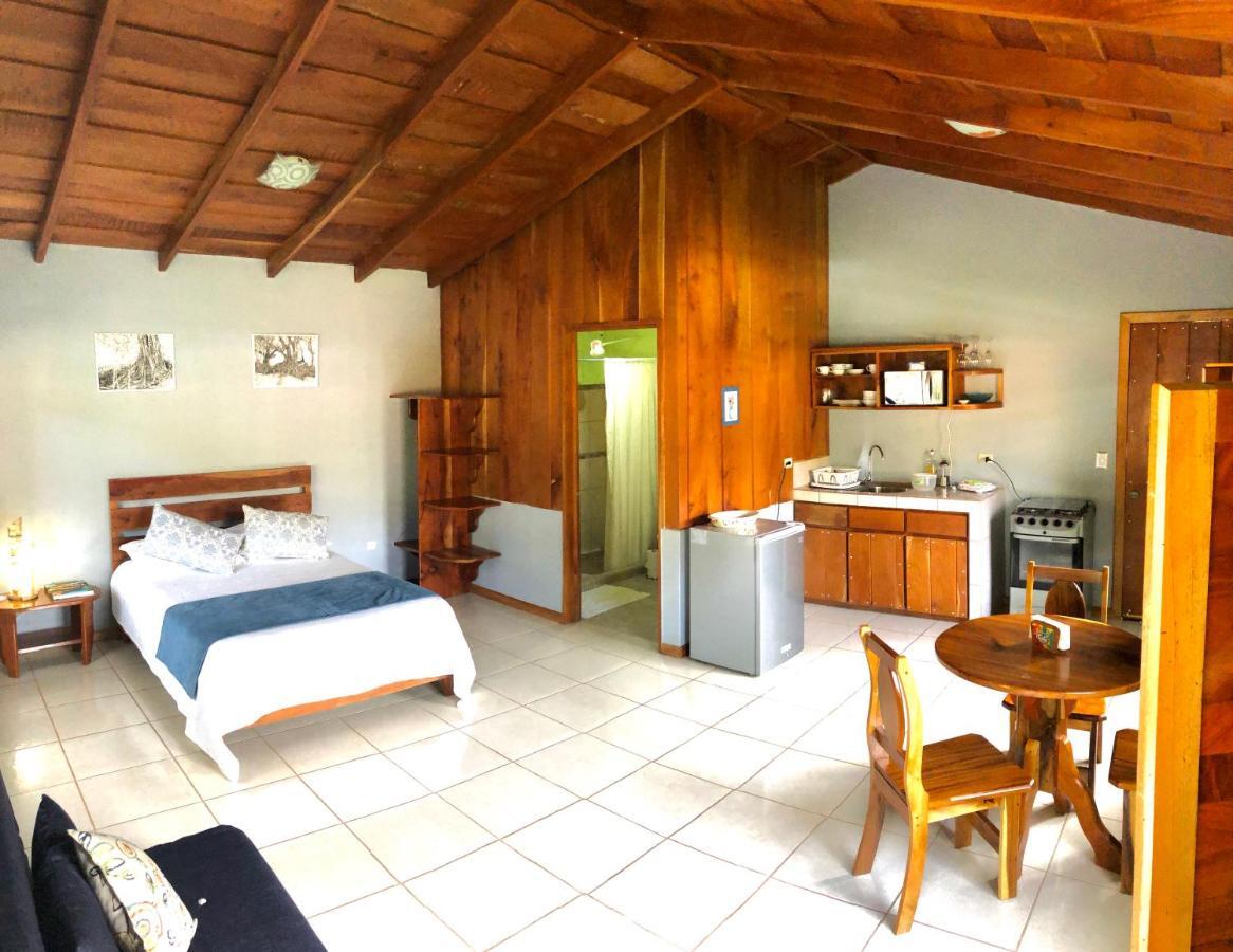 Monte Fresco Hostel Boutique Puntarenas Esterno foto