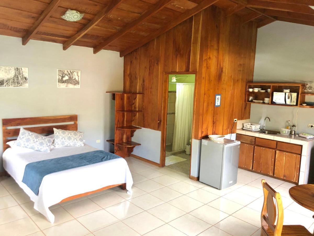 Monte Fresco Hostel Boutique Puntarenas Esterno foto
